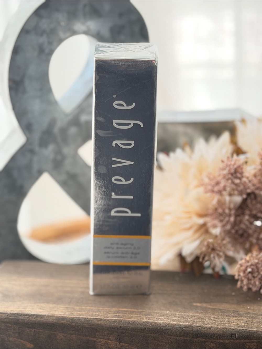 Elizabeth Arden PREVAGE Anti-Aging Daily Serum 2.0 NEW in sealed box